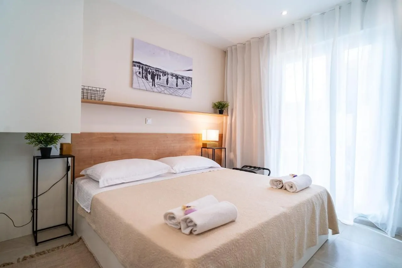 Studio & Room Conopeum Zadar 0*,